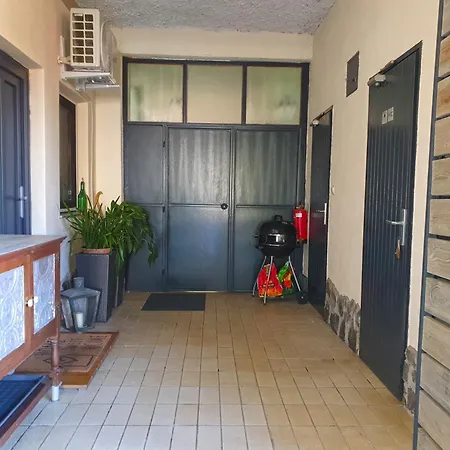 With Terrace Nona Pavla Apartment