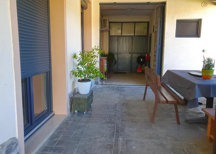 公寓 With Terrace Nona Pavla *