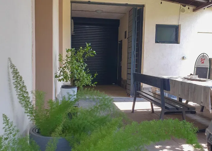 With Terrace Nona Pavla * 托尔明